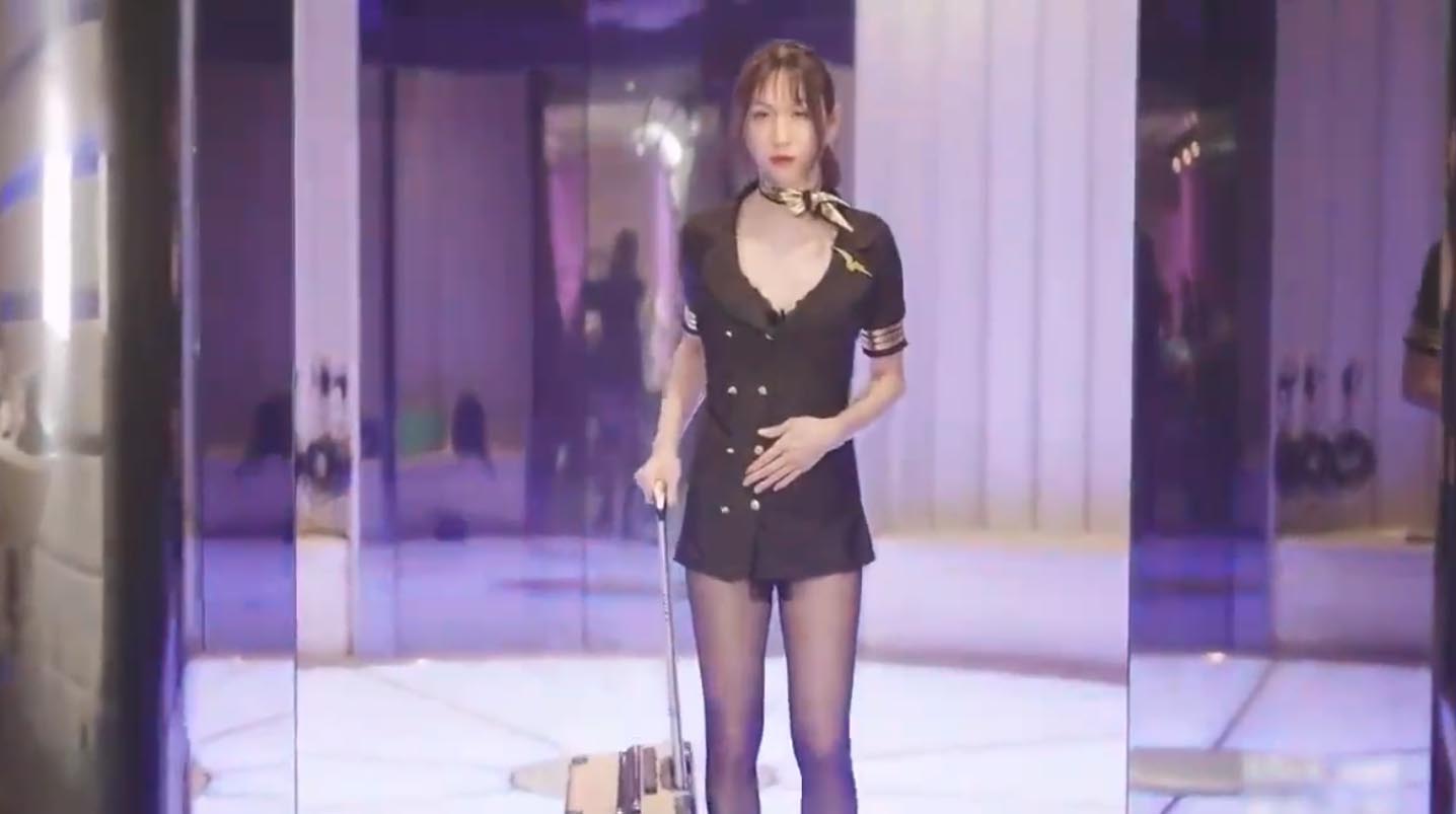 【糖心系列】超赞～TX空姐女女团 又是最爱的嗨丝～酒池的享受[300M/百度网盘]